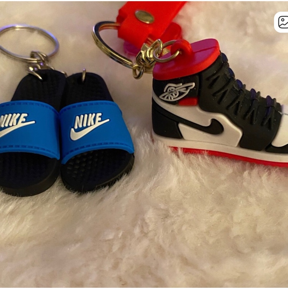 Nike Blue Slides and High-Top Keychain Set